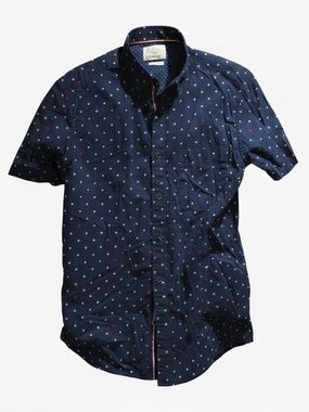 Cactus Nice button-down star top